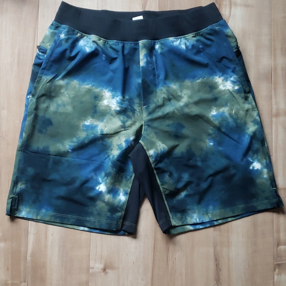 NWT Men's Fabletics Shorts